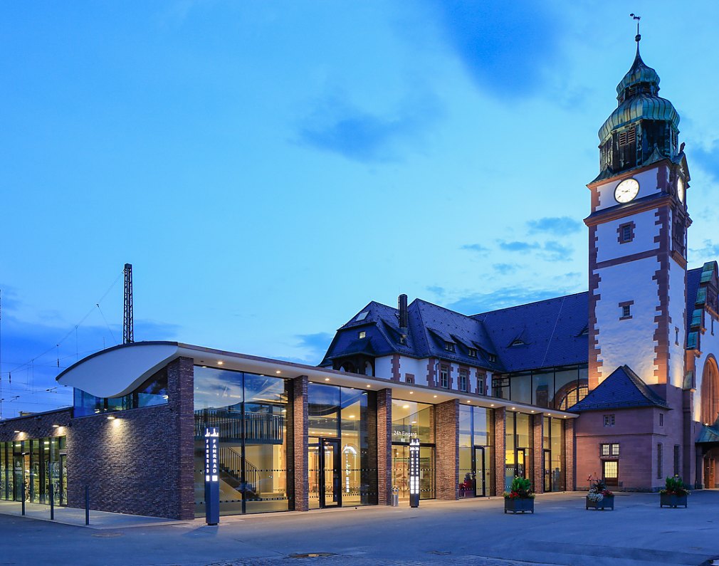 Bahnhof 