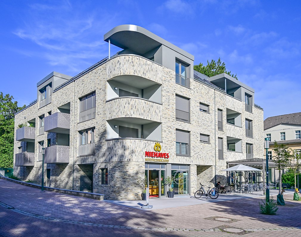 Wohn- und Geschäftshaus am Marktplatz